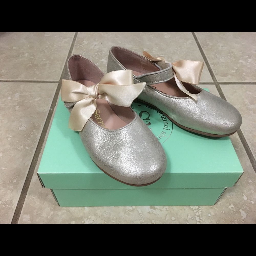 Spanish golden girl shoes